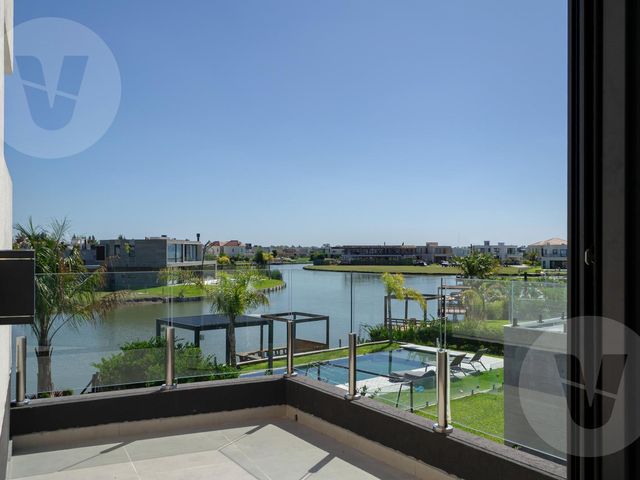 place photo 39