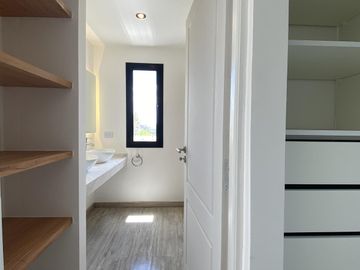 place photo 54