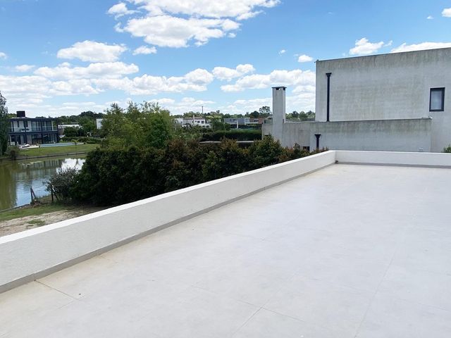 place photo 51