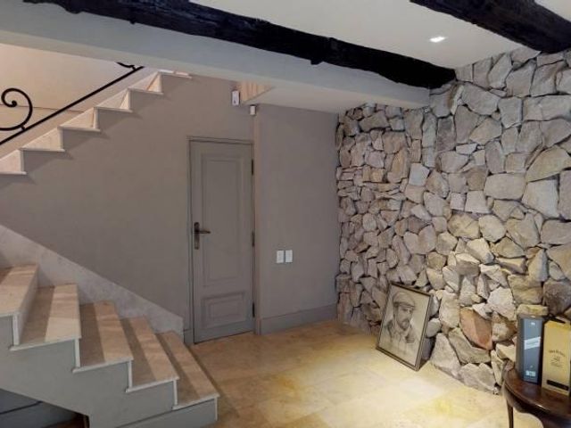 place photo 46