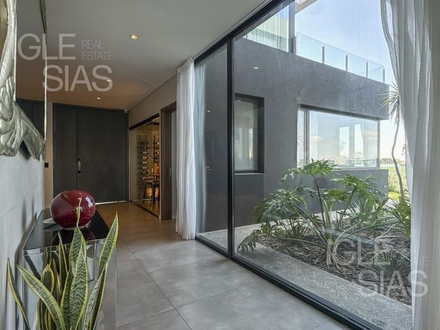 place photo 46
