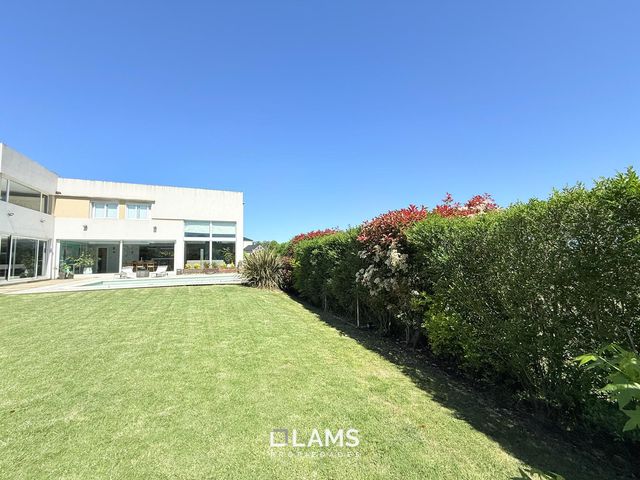 place photo 47