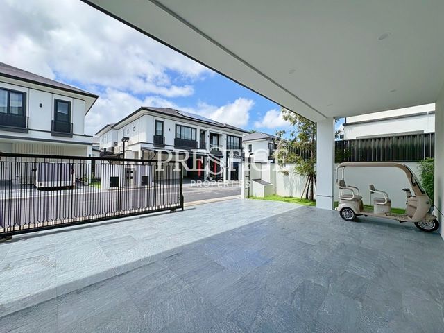 place photo 32