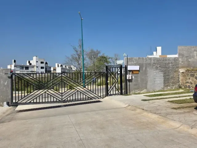 place photo 18