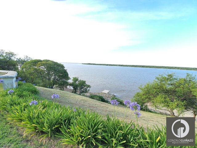 place photo 32