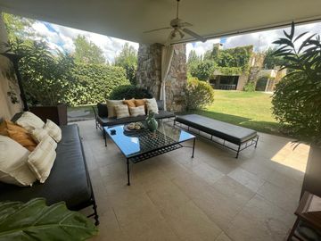 place photo 27