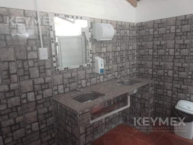 place photo 39