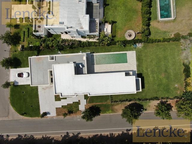 place photo 41