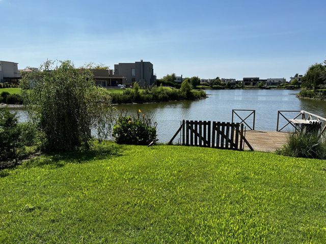 place photo 75