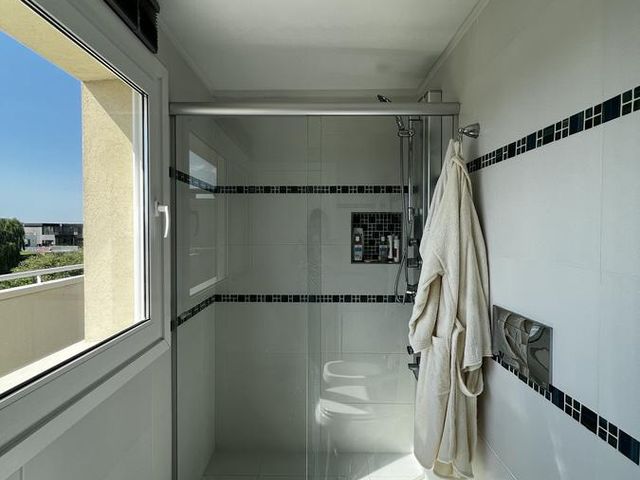 place photo 54