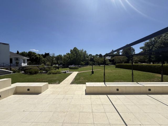 place photo 38
