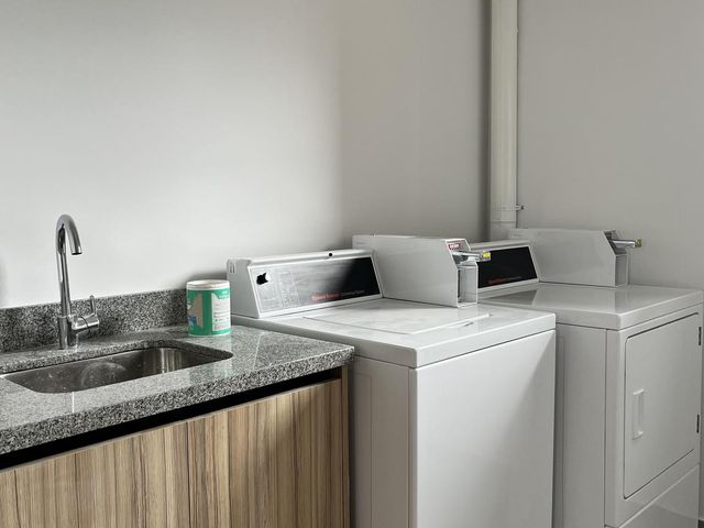 place photo 38
