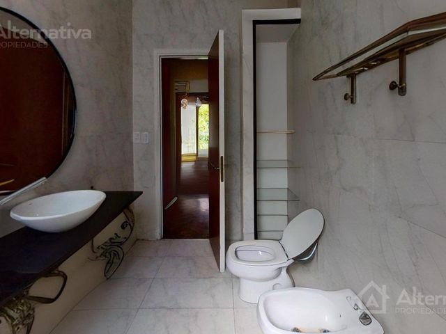 place photo 50