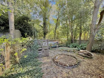place photo 73