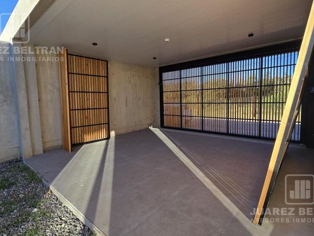 place photo 79