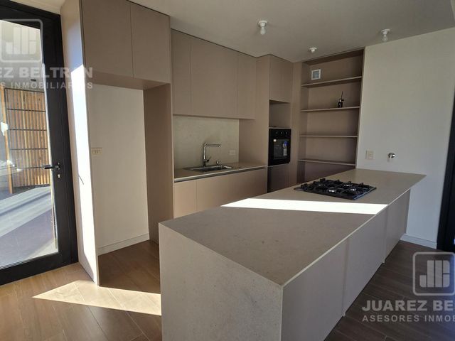 place photo 52