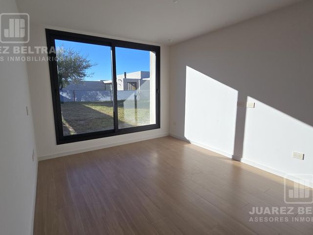 place photo 72