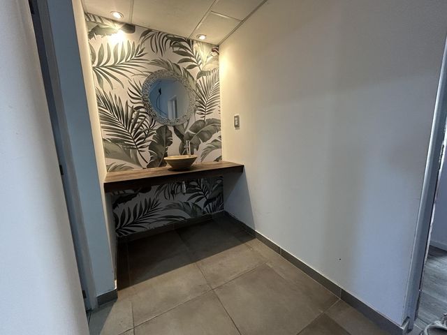 place photo 44