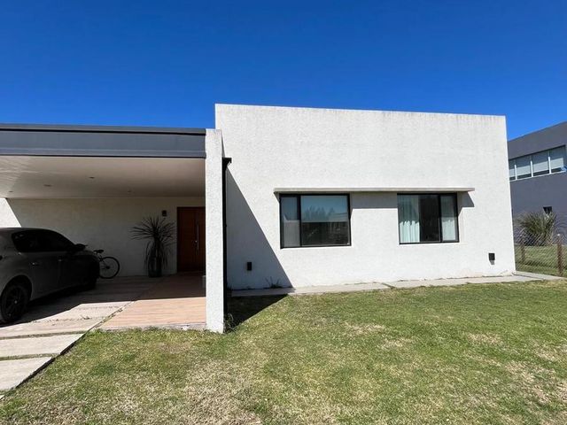 place photo 62
