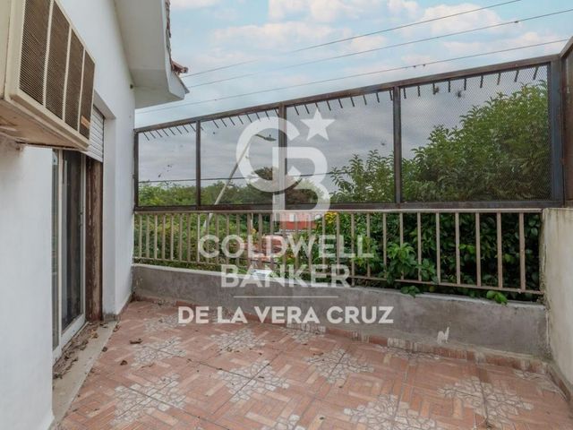 place photo 53