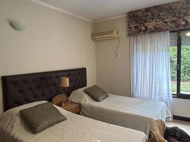 place photo 50