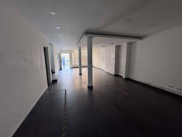 place photo 24
