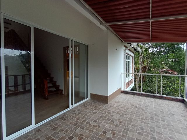 place photo 50