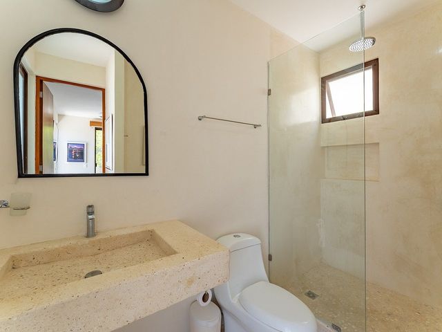 place photo 49