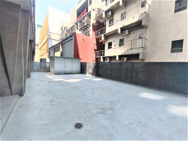 place photo 24