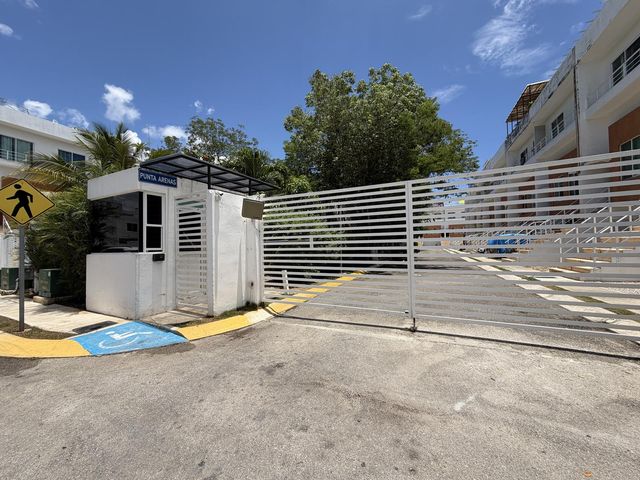 place photo 27