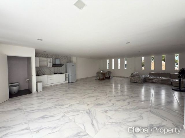 place photo 41