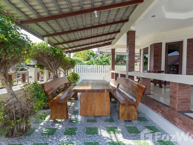 place photo 23