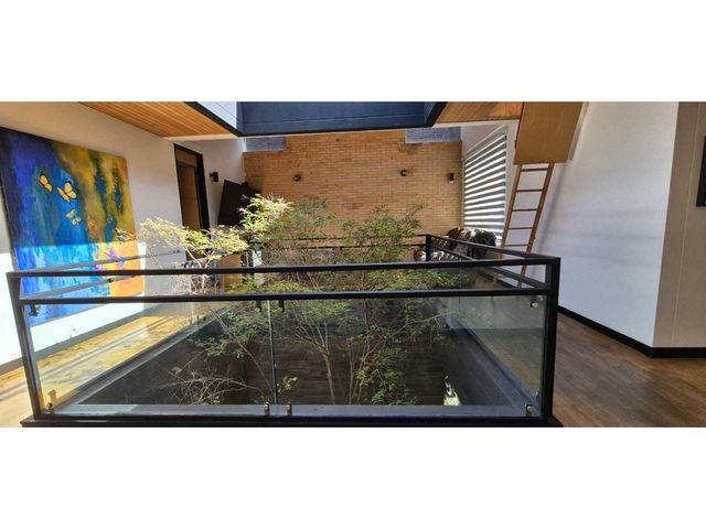 place photo 44