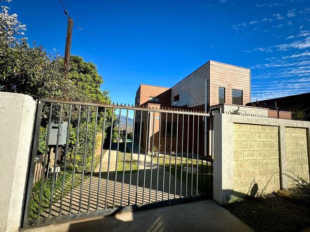 Casa en venta  en OLMUÉ