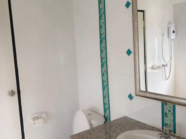 place photo 13