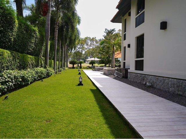 place photo 38