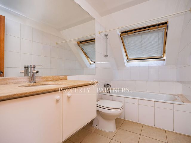 place photo 26