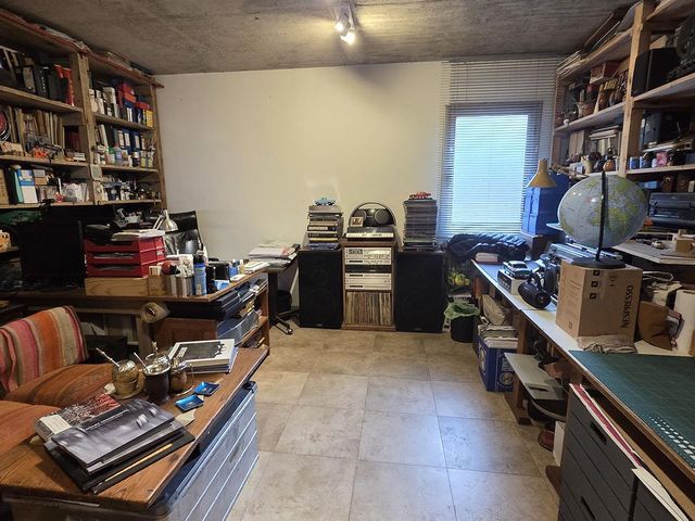 place photo 65