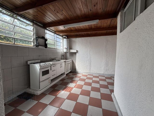 place photo 48