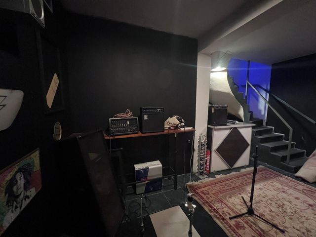 place photo 53