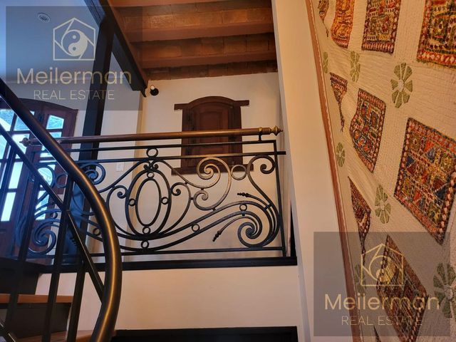 place photo 48
