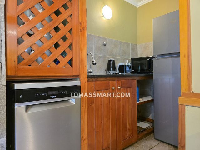 place photo 66