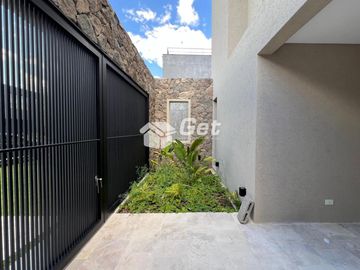 place photo 57