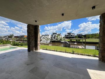 place photo 52