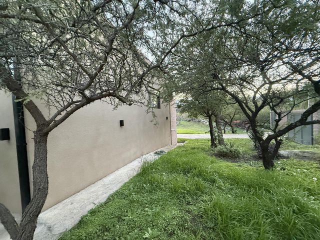 place photo 52