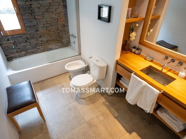 place photo 65