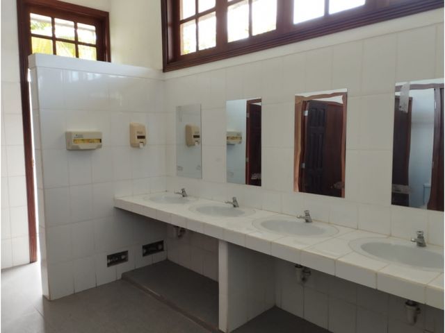place photo 34