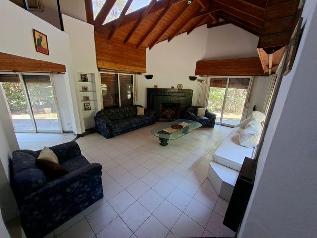place photo 68