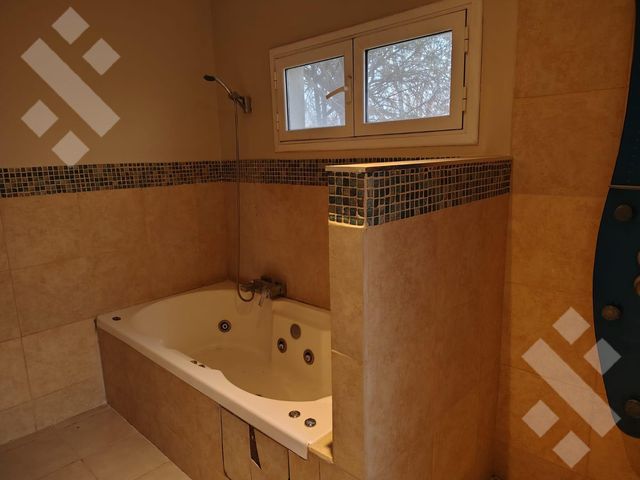 place photo 57