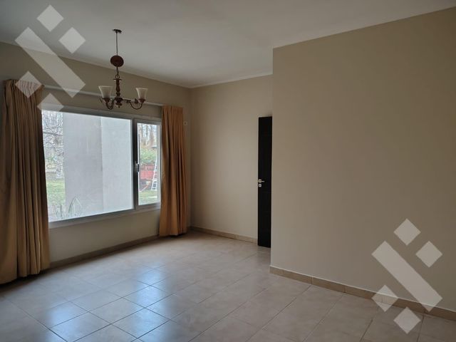 place photo 58